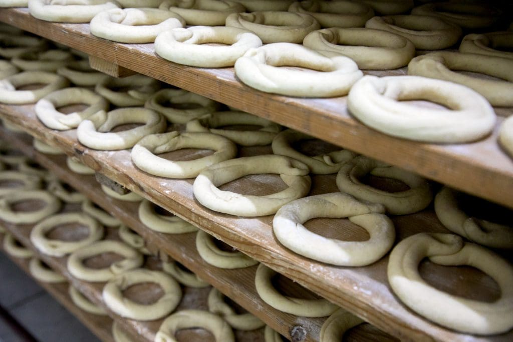 CASTELVETERE SUL CALORE. Il miracolo del 'tortano'. - A6A7553 2